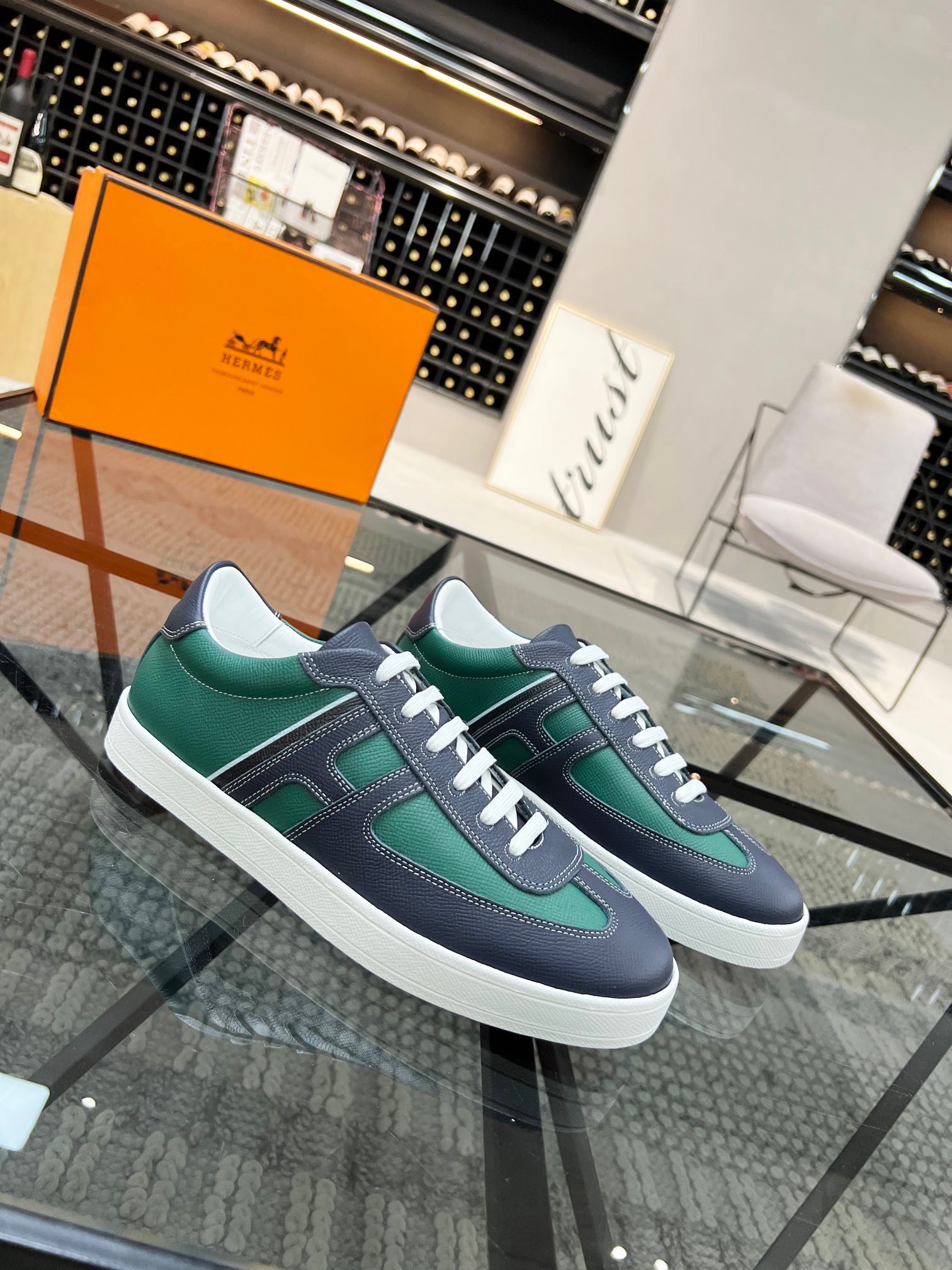 Giày Nam Hermes Siêu Cấp GNGC2673 z3673776920060 84f2e952c1095b85307b353f215433c5 510x680 - Giày Nam Hermes Siêu Cấp GNGC2673