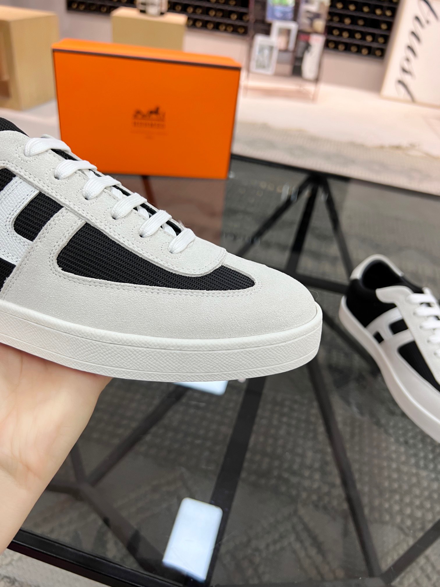 Giày Nam Hermes Siêu Cấp GNGC2675 z3673777725061 9ee70612fd286347acf97601b94baf8b 510x680 - Giày Nam Hermes Siêu Cấp GNGC2675