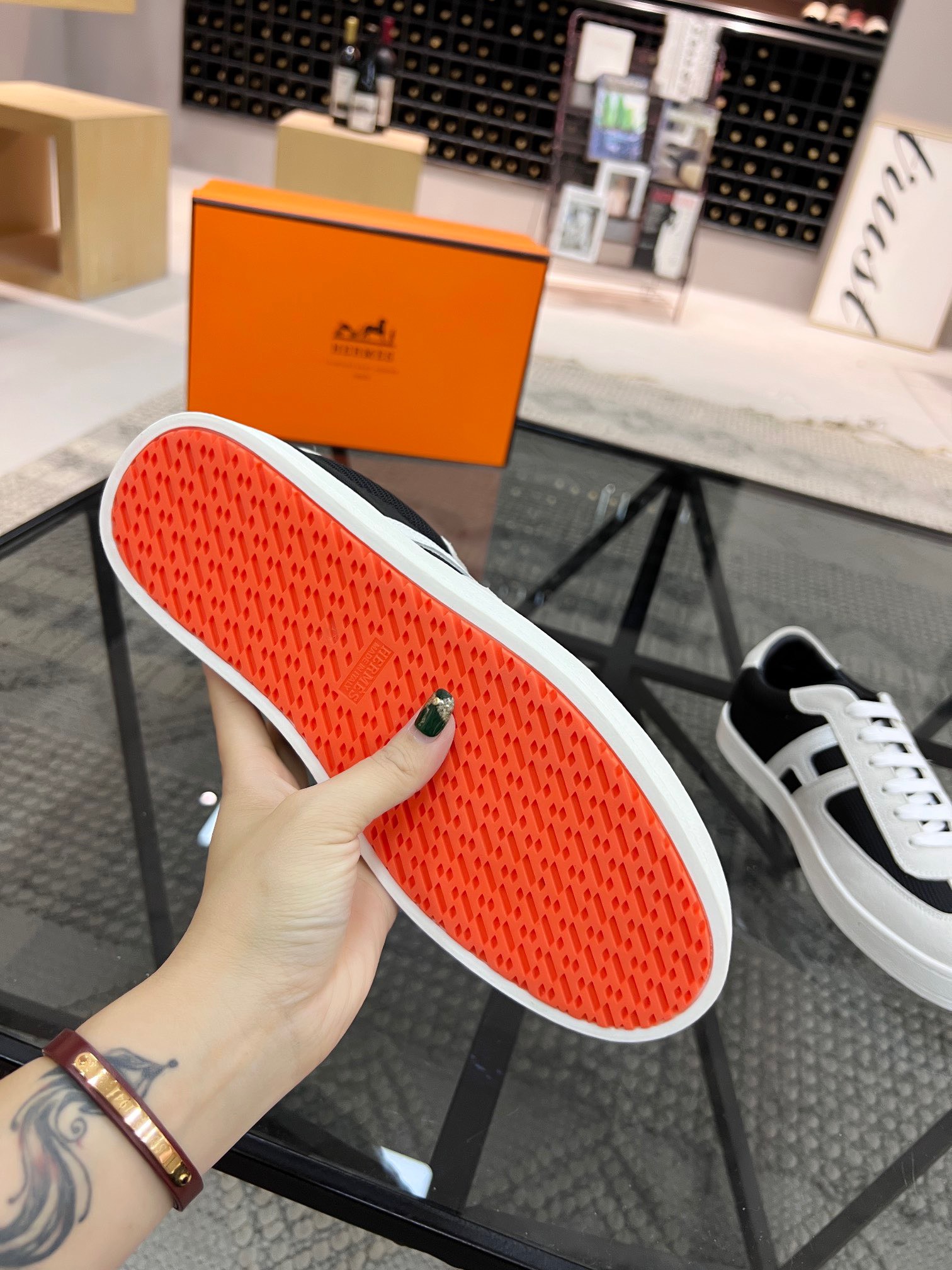 Giày Nam Hermes Siêu Cấp GNGC2675 z3673777873484 6b3ab55cafeeaa25c54f872a8657be02 510x680 - Giày Nam Hermes Siêu Cấp GNGC2675