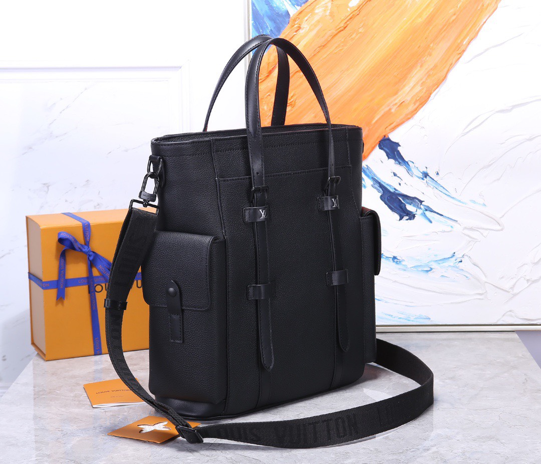 Túi xách nam Louis Vuitton Siêu Cấp TXNLV2735 z3751107631796 a2facb0ef117e0505369254e3e399cb9 510x437 - Túi xách nam Louis Vuitton Siêu Cấp TXNLV2735