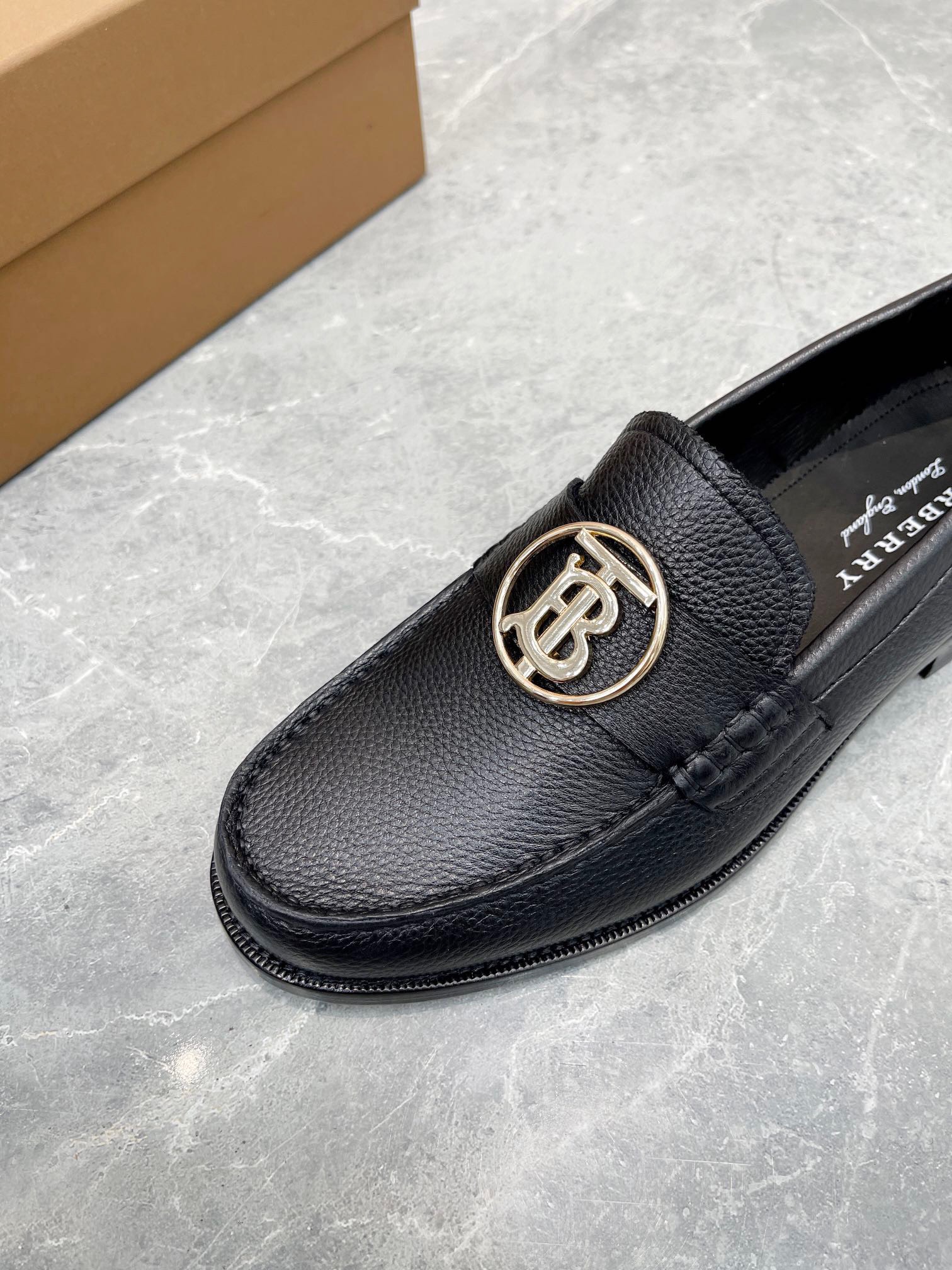 Giày nam Burberry Siêu cấp MSBB2748 z3765020946042 21e9b2f94db8e245d03a3385f4939a1d 510x680 - Giày nam Burberry Siêu cấp MSBB2748