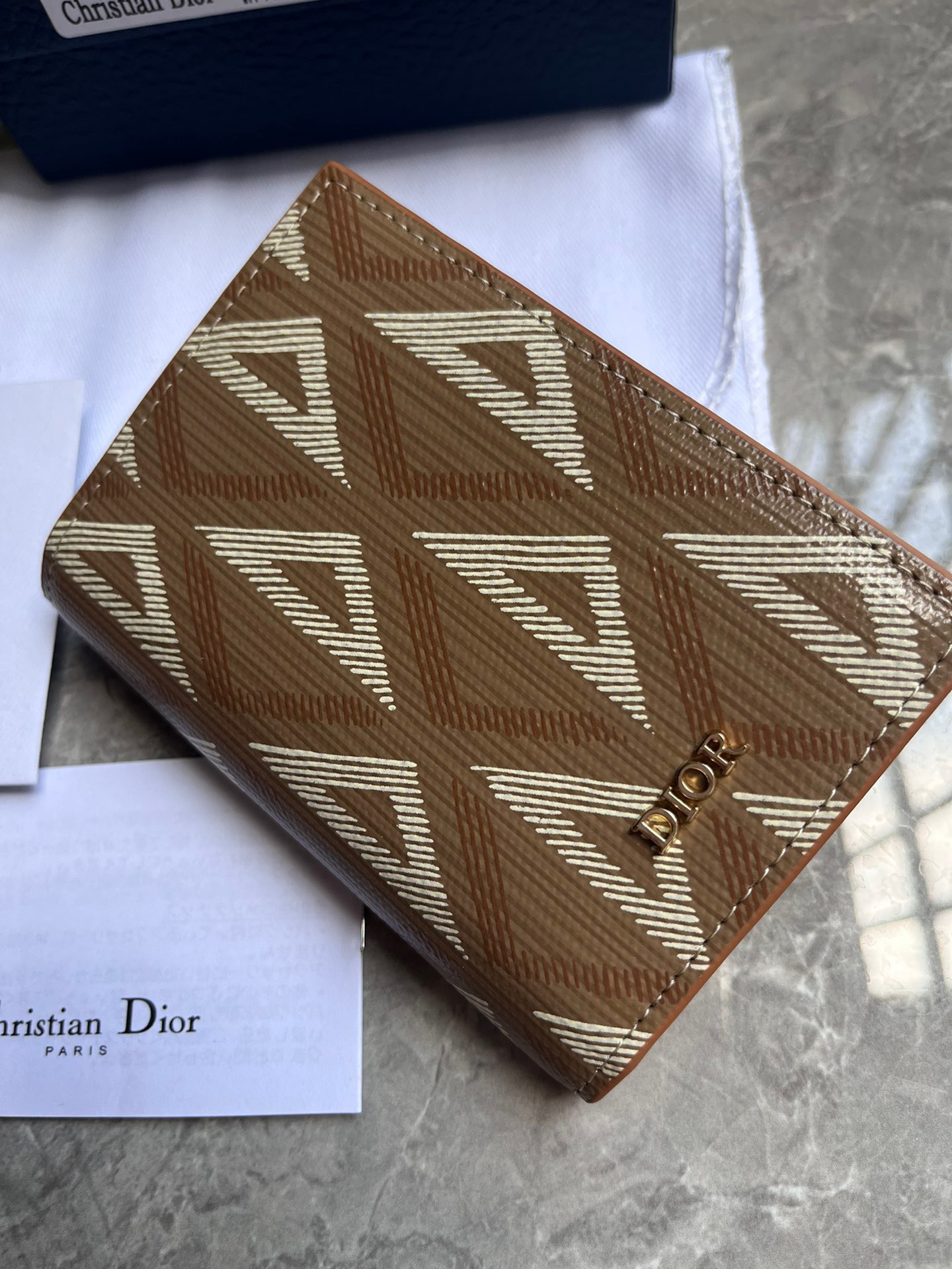 Ví nam Dior siêu cấp VNSC2770 z3785072598363 3ba2bf6c10ae9cb954ae797628b3afdd 510x680 - Ví nam Dior siêu cấp VNSC2770