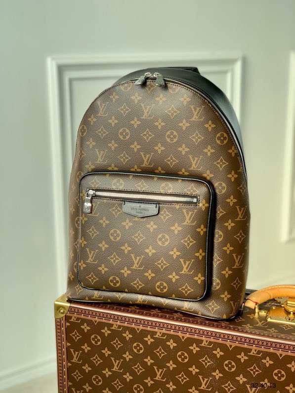 Túi xách nam Louis Vuitton Siêu Cấp TXNLV2778 z3793117549512 3bf50efe45a925462193271dbb1f6b3c 510x680 - Túi xách nam Louis Vuitton Siêu Cấp TXNLV2778