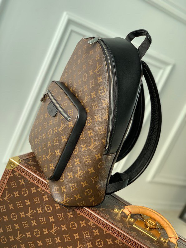 Túi xách nam Louis Vuitton Siêu Cấp TXNLV2778 z3793117552754 02faa0e849981959b50c064776b197a3 510x680 - Túi xách nam Louis Vuitton Siêu Cấp TXNLV2778