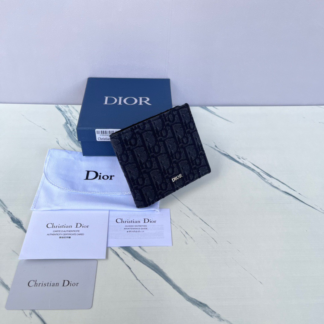 Ví nam Dior siêu cấp VNSC2800 z3816075476532 d7347c6c067a6398ac0cce8ce7406e64 510x510 - Ví nam Dior siêu cấp VNSC2800