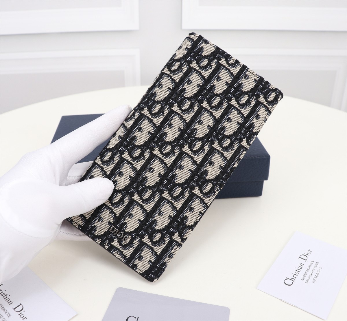 Ví nam Dior siêu cấp VNSC2801 z3816076562036 13cfec9dd31fa1d7eb56965855b39d14 510x471 - Ví nam Dior siêu cấp VNSC2801