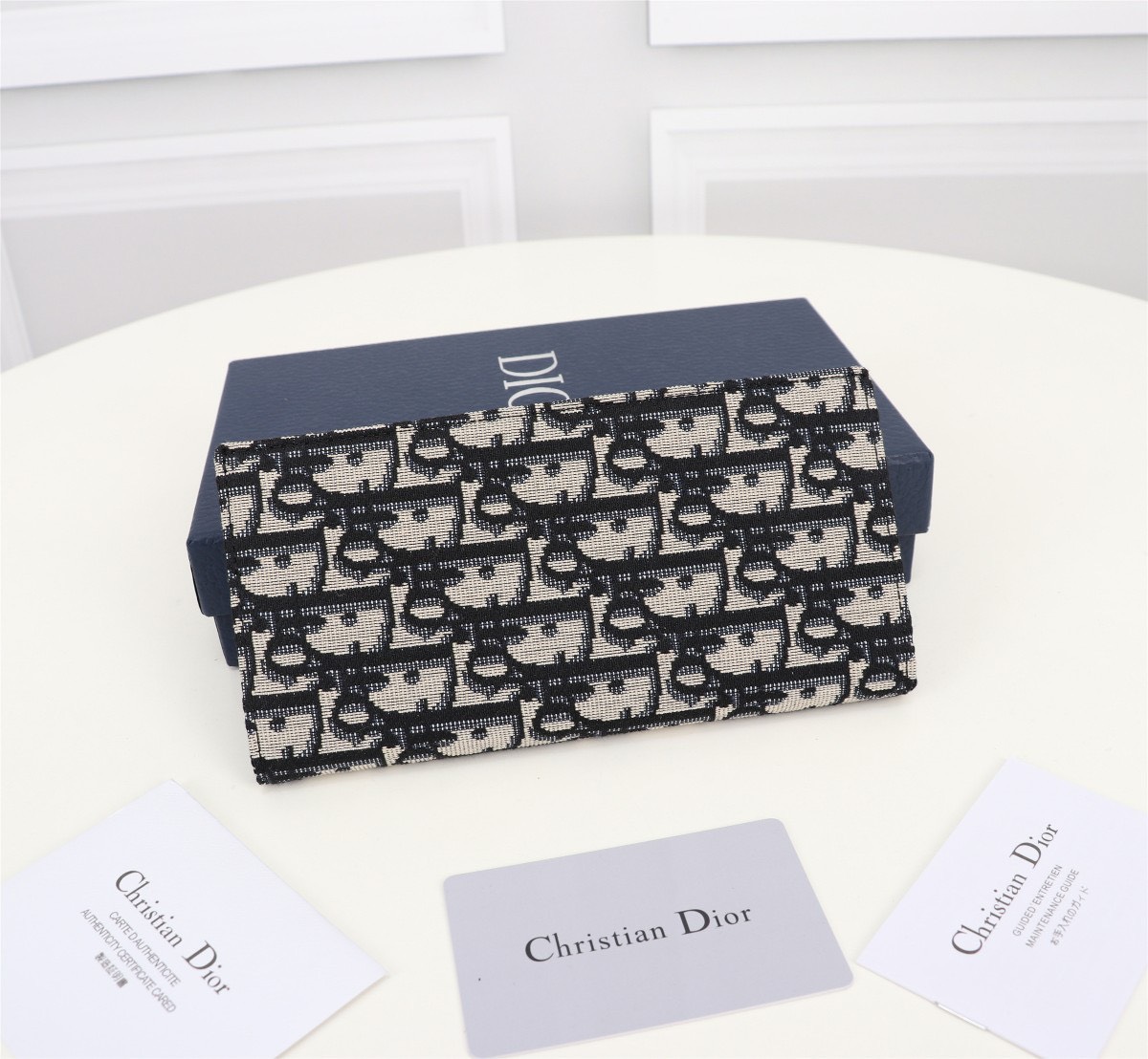 Ví nam Dior siêu cấp VNSC2801 z3816076567805 f7901d47882196cd47be477835534fc1 510x471 - Ví nam Dior siêu cấp VNSC2801