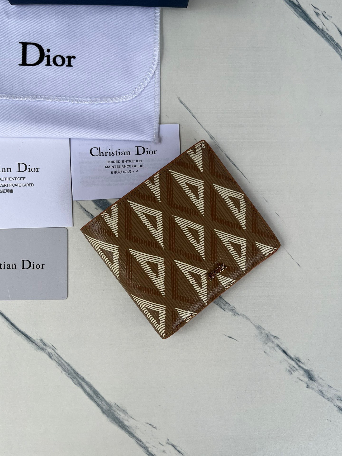Ví nam Dior siêu cấp VNSC2806 z3816079005850 5983acbe168359a4be6b5dc3b218998c 510x680 - Ví nam Dior siêu cấp VNSC2806