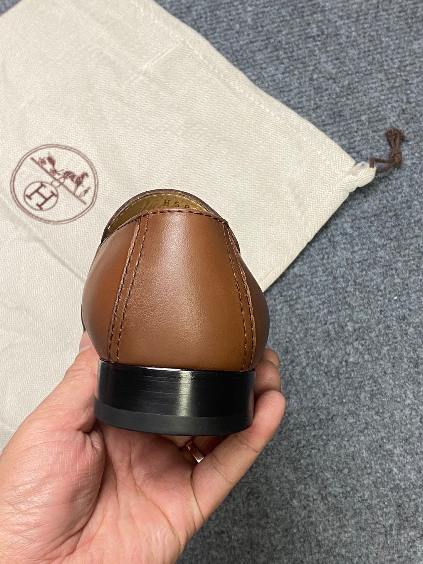 Giày Nam Hermes Siêu Cấp GNGC2829 z3835865023706 1ad9d6c1a2a0df327ecfe422e58f614f 510x680 - Giày Nam Hermes Siêu Cấp GNGC2829