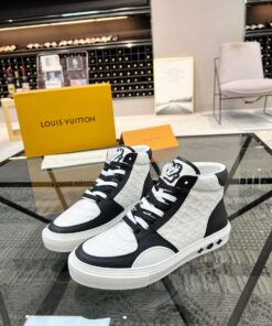 Giày Nam Louis Vuitton Siêu Cấp GNLV2841 z3848267419718 9f02dafbfbe9c13560bb7ba0572f7ad2 247x296 - Giày Nam Louis Vuitton Siêu Cấp GNLV2841
