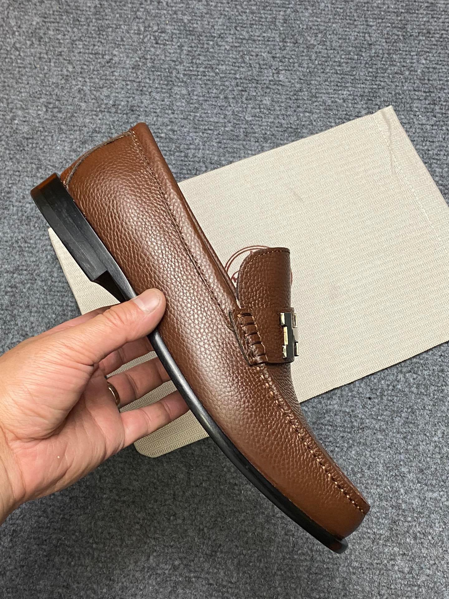Giày Nam Hermes Siêu Cấp GNGC2858 z3860890476371 13fc302fad95833e23963890533e48e1 510x680 - Giày Nam Hermes Siêu Cấp GNGC2858