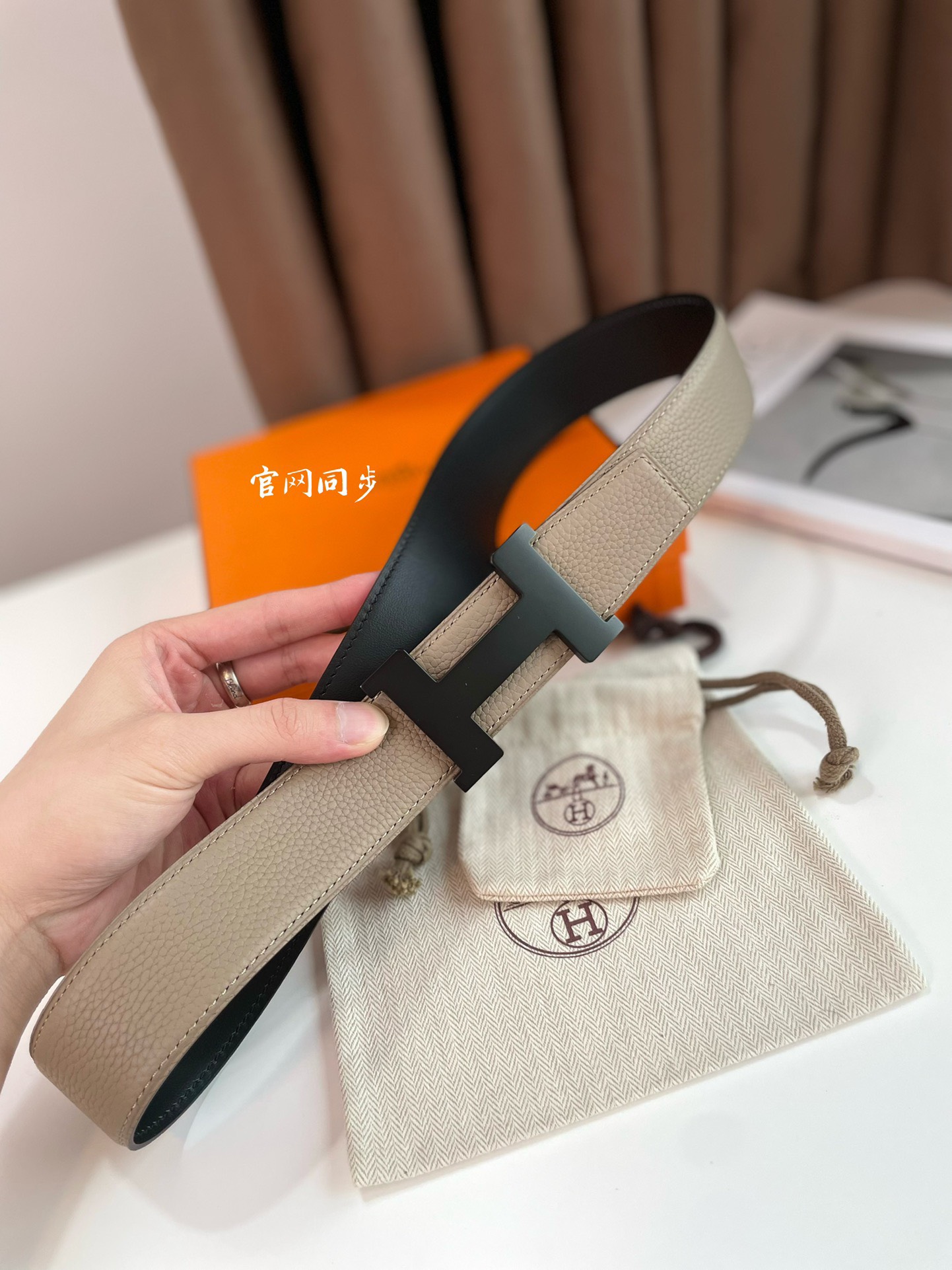 Thắt lưng nam Hermes siêu cấp TLSC2922 z3929931343351 0921d8d90a21aeb2747ca41e572f228d 510x680 - Thắt lưng nam Hermes siêu cấp TLSC2922