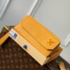 z3943040532484 79029429a8b0a2c010336bd5f8a594b5 100x100 - Ví nam Louis Vuitton Siêu Cấp TXNLV2930