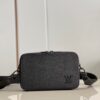z4007126211593 37328a9a42b295dde8aa7302b3758d31 100x100 - Túi xách nam Louis Vuitton Siêu Cấp TXNLV2975