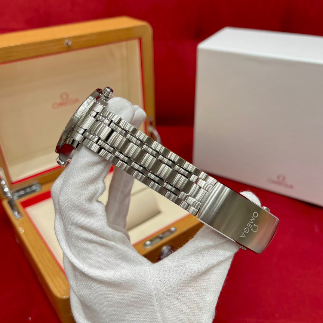 Đồng hồ nam Omega Siêu Cấp DHSC2985 z4024561528581 77e07414c1a0bf7edecac260b31937a1 510x510 - Đồng hồ nam Omega Siêu Cấp DHSC2985