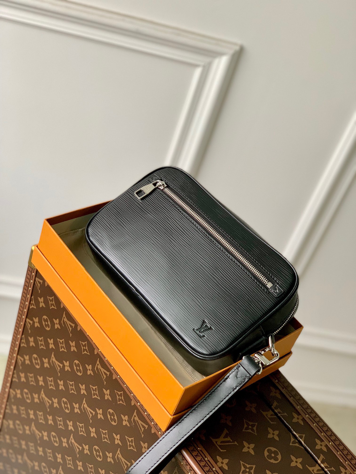 Ví nam Louis Vuitton Siêu Cấp TXNLV3026 z4110895194536 fcdaa81d6dab053ef23422b72f240043 510x680 - Ví nam Louis Vuitton Siêu Cấp TXNLV3026