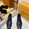 z4118579528488 55bd98eacb5317806566f8fed6db5848 100x100 - Giày Nam Louis Vuitton Siêu Cấp GNLV3035