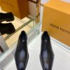 z4118582168616 8647d496ac32efc5da64d0e8333512b7 100x100 - Giày Nam Louis Vuitton Siêu Cấp GNLV3037