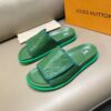 z4237032810118 b448529e7560cc8de9a88411a9bfa421 100x100 - Dép nam Louis Vuitton siêu cấp GNSC3109