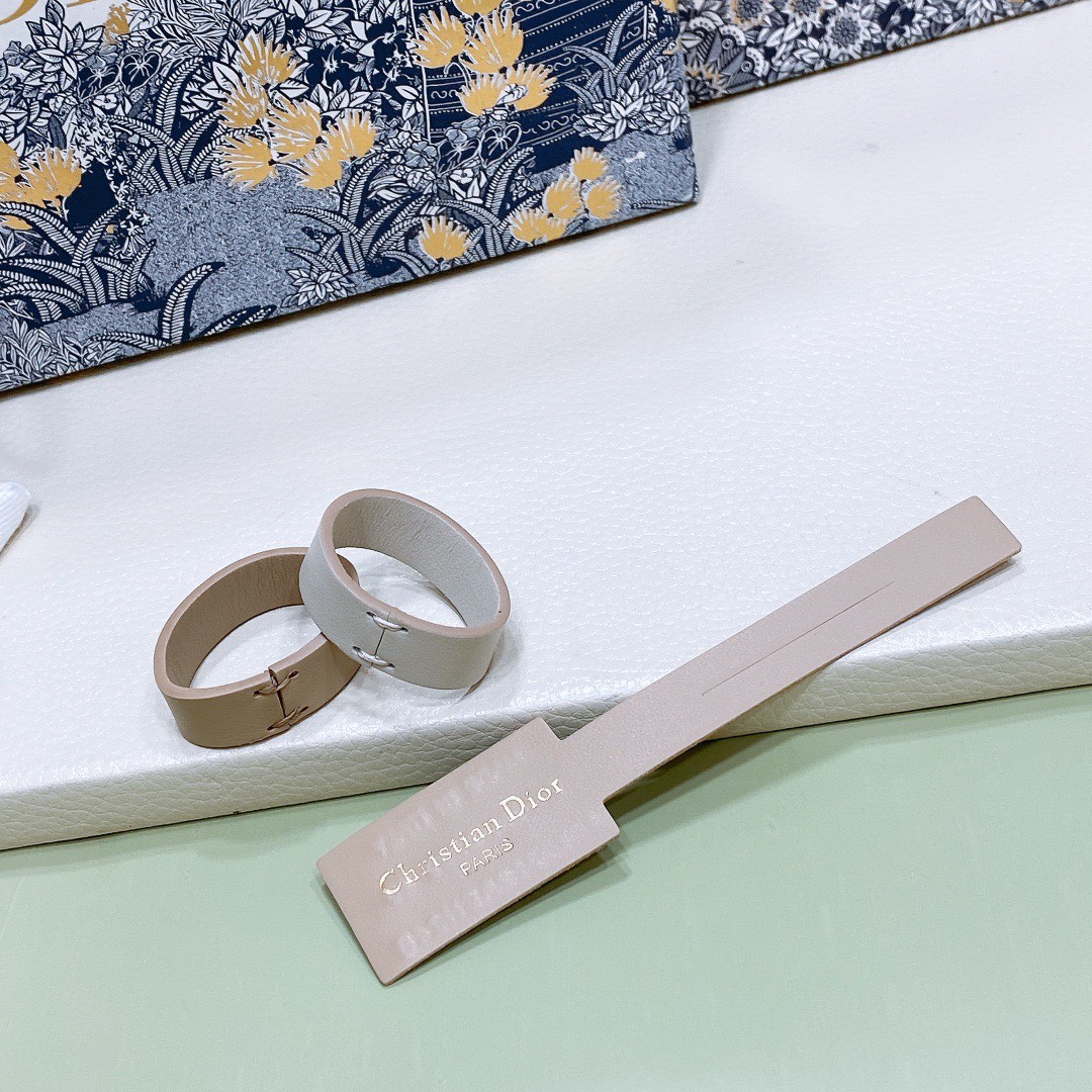 THẮT LƯNG NAM DIOR SIÊU CẤP TLNDO3127 z4247493855132 8b8165c11e8d624cc0d7b2a34a967d8f 510x510 - THẮT LƯNG NAM DIOR SIÊU CẤP TLNDO3127