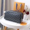 z4273748687701 508250fe83132238c5bf2a049750cbd7 100x100 - Ví nam Louis Vuitton Siêu Cấp TXNLV3142
