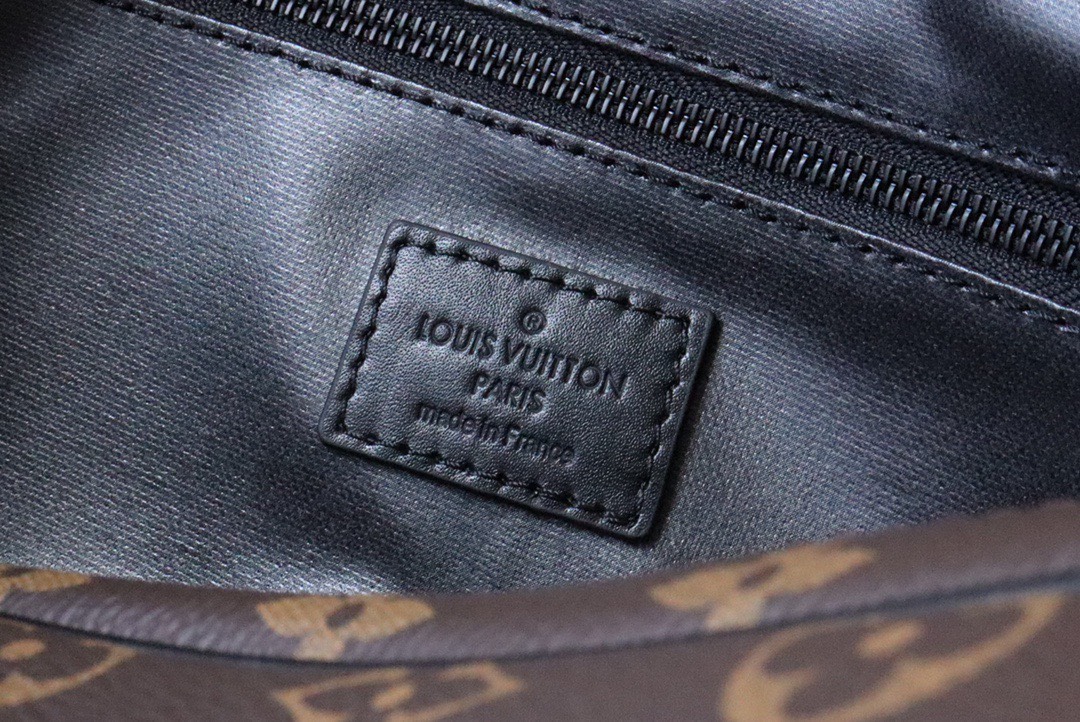 Ví nam Louis Vuitton Siêu Cấp TXNLV3143 z4273750538509 e01835c4c54c04f344635895238886ae 510x341 - Ví nam Louis Vuitton Siêu Cấp TXNLV3143