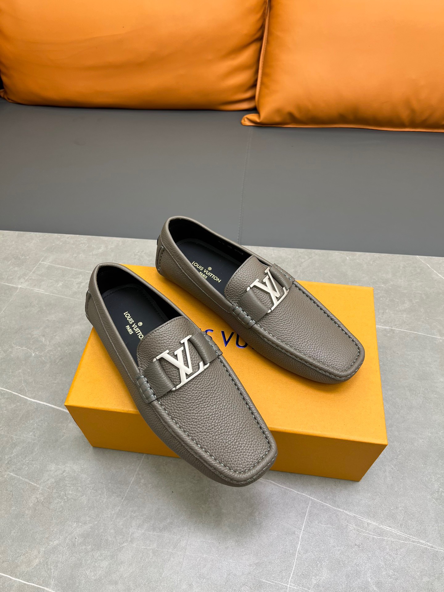 Giày Nam Louis Vuitton Siêu Cấp GNLV3213 z4414394011383 18e2d3e2babb1ad2a815463601d0a0ec 510x680 - Giày Nam Louis Vuitton Siêu Cấp GNLV3213