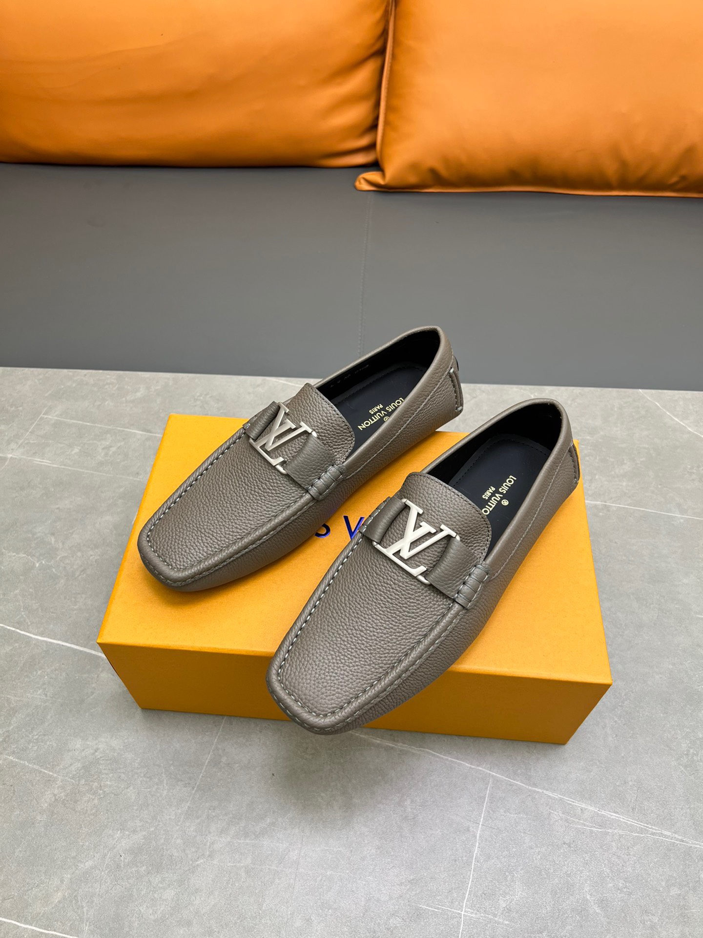 Giày Nam Louis Vuitton Siêu Cấp GNLV3213 z4414394020009 7346a41ad43690dbef8ba23b27c95106 510x680 - Giày Nam Louis Vuitton Siêu Cấp GNLV3213