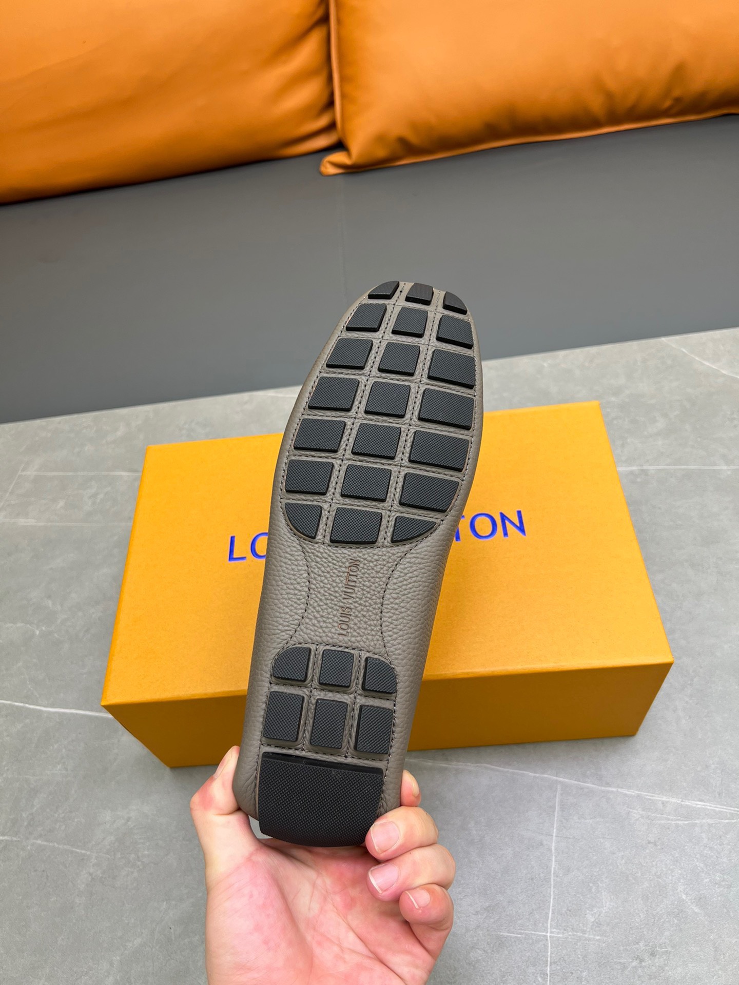 Giày Nam Louis Vuitton Siêu Cấp GNLV3213 z4414394051201 07d91e6eb360c2f26fafb0c145a89507 510x680 - Giày Nam Louis Vuitton Siêu Cấp GNLV3213