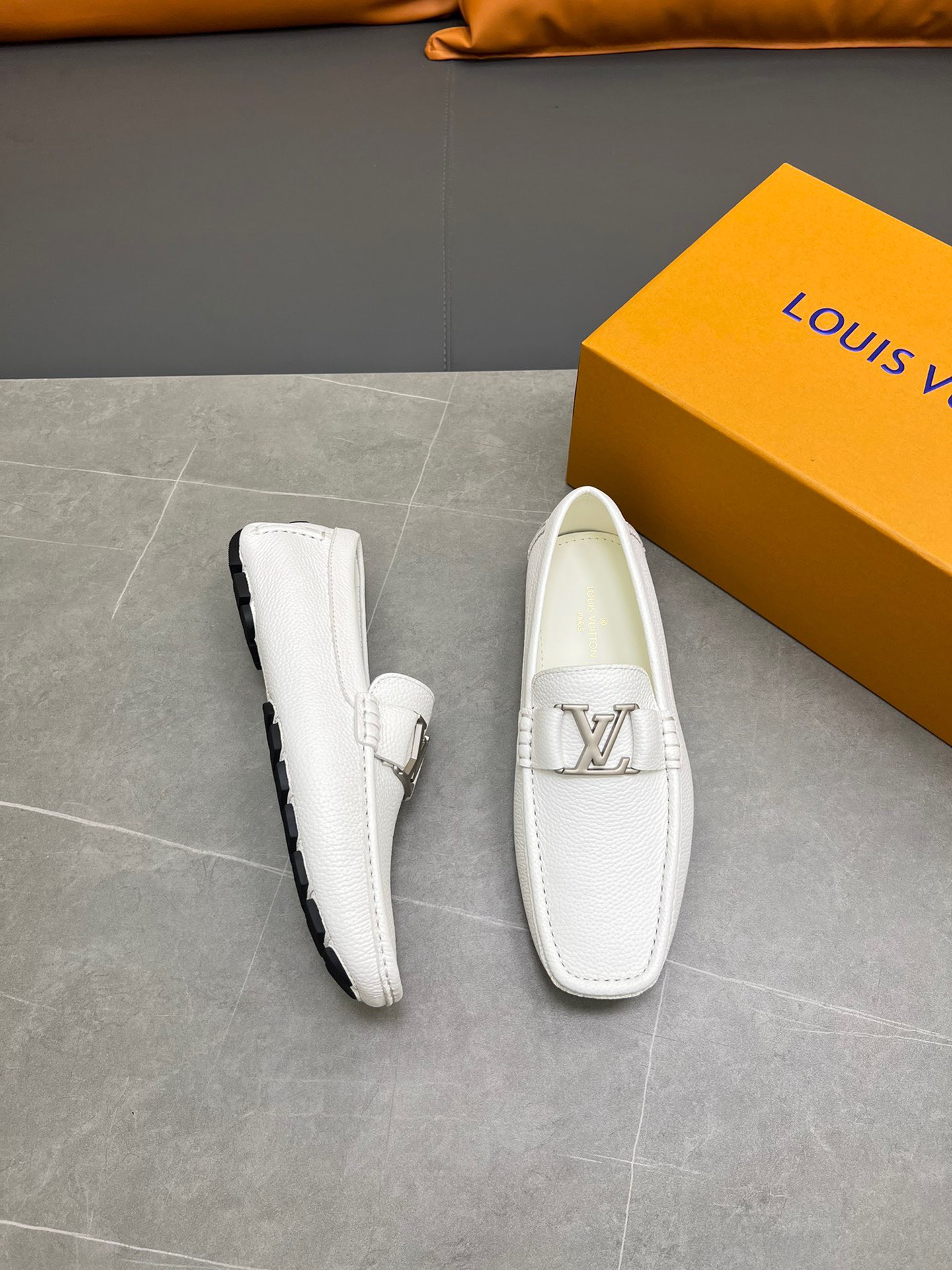 Giày Nam Louis Vuitton Siêu Cấp GNLV3214 z4414394280388 00a429b2acefbdd23526cb9200203a34 510x680 - Giày Nam Louis Vuitton Siêu Cấp GNLV3214