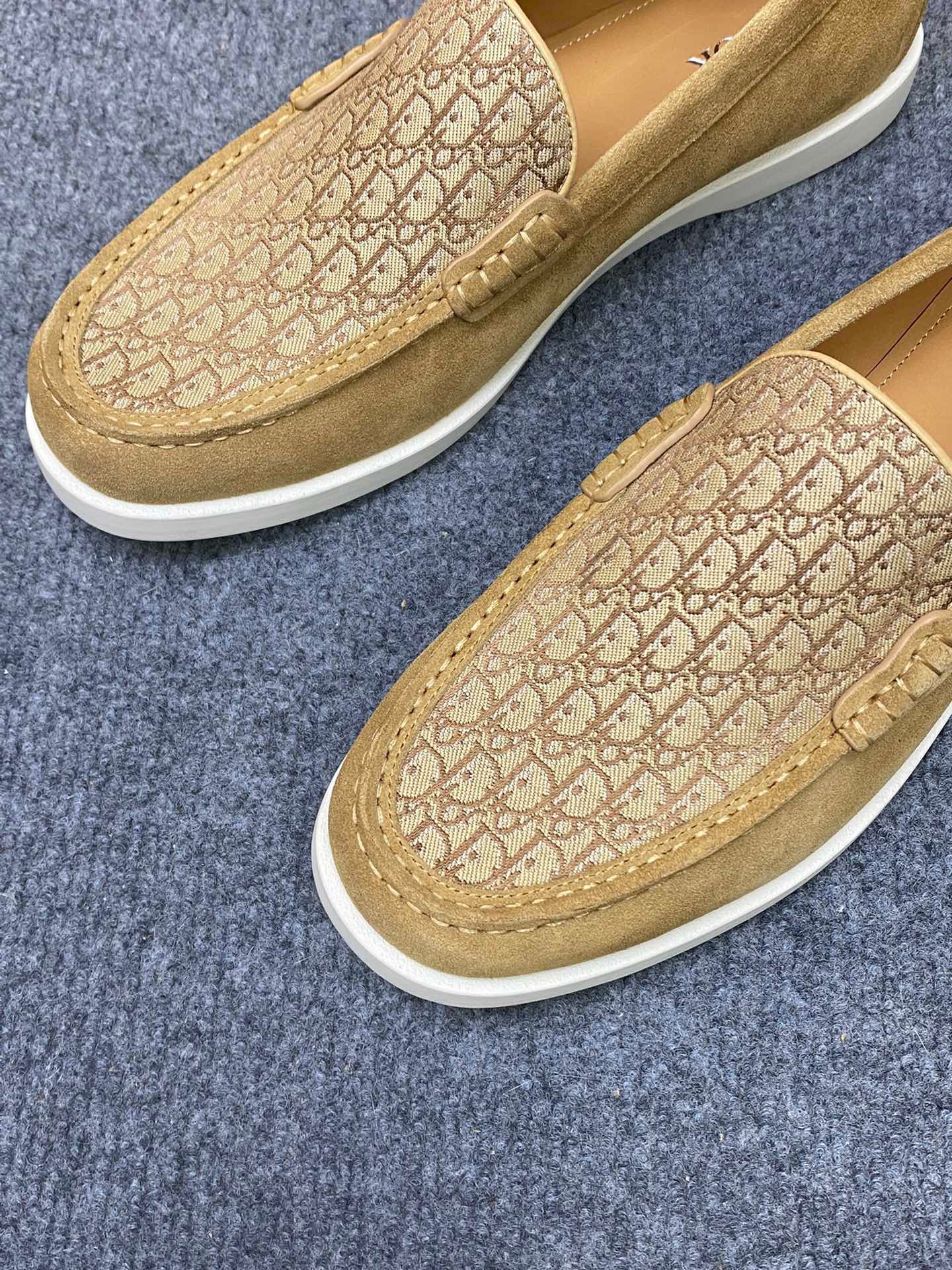 Giày nam Dior siêu cấp GNSC3222 z4430876673417 c7d2771b99db4072f4df7d11e95a58d9 510x680 - Giày nam Dior siêu cấp GNSC3222