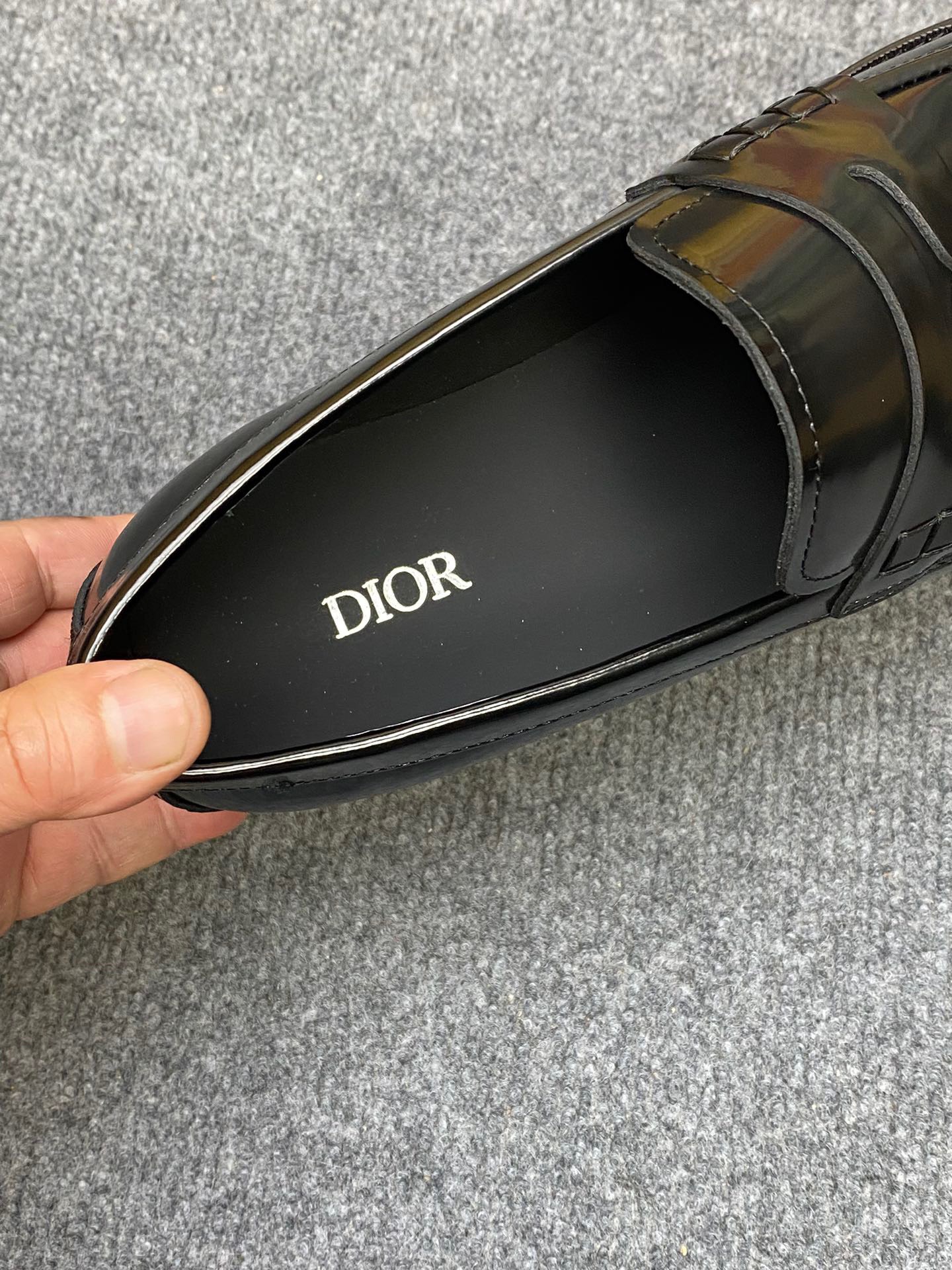 Giày nam Dior siêu cấp GNSC3250 z4522877291015 ac6d3bcf42114a240620e5f40a4b2777 510x680 - Giày nam Dior siêu cấp GNSC3250