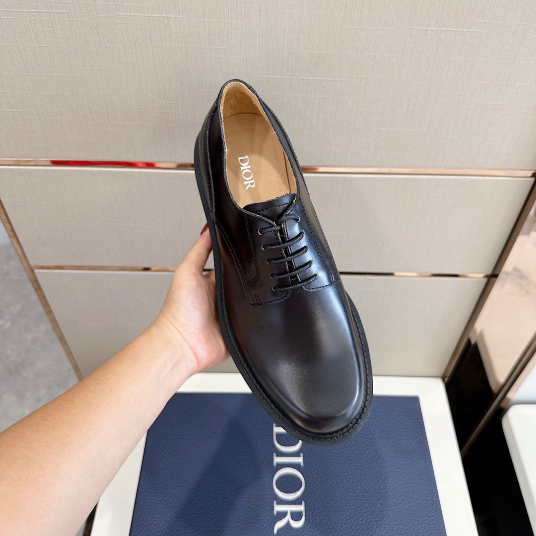 Giày nam Dior siêu cấp GNSC3262 z4576777147392 e3398b6952719dd192c116f67fcdd217 510x510 - Giày nam Dior siêu cấp GNSC3262