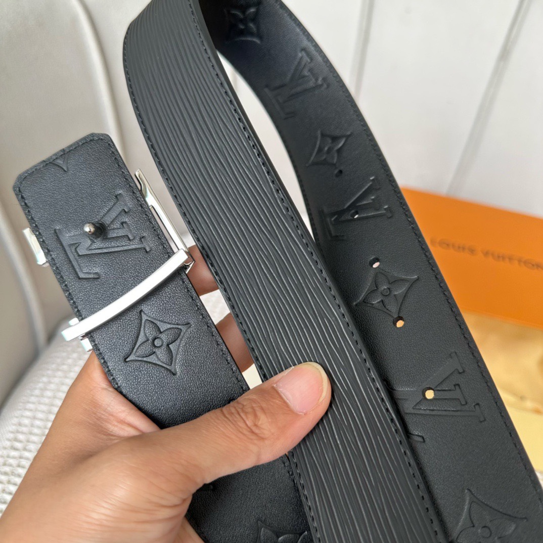 Thắt lưng nam Louis Vuitton siêu cấp TLSC3279 z4622112662826 551a7c4c8e4d2f65f866cf9c66885f9b 510x510 - Thắt lưng nam Louis Vuitton siêu cấp TLSC3279
