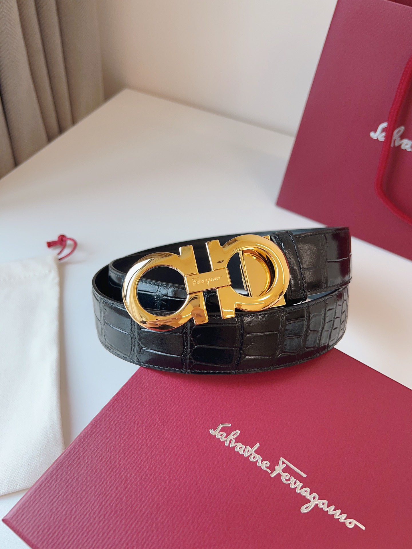 Thắt lưng nam Salvatore Ferragamo siêu cấp TLSC3310 z4779806297513 53e1ea27d81b8d2a9d39df5999b713b0 510x680 - Thắt lưng nam Salvatore Ferragamo siêu cấp TLSC3310