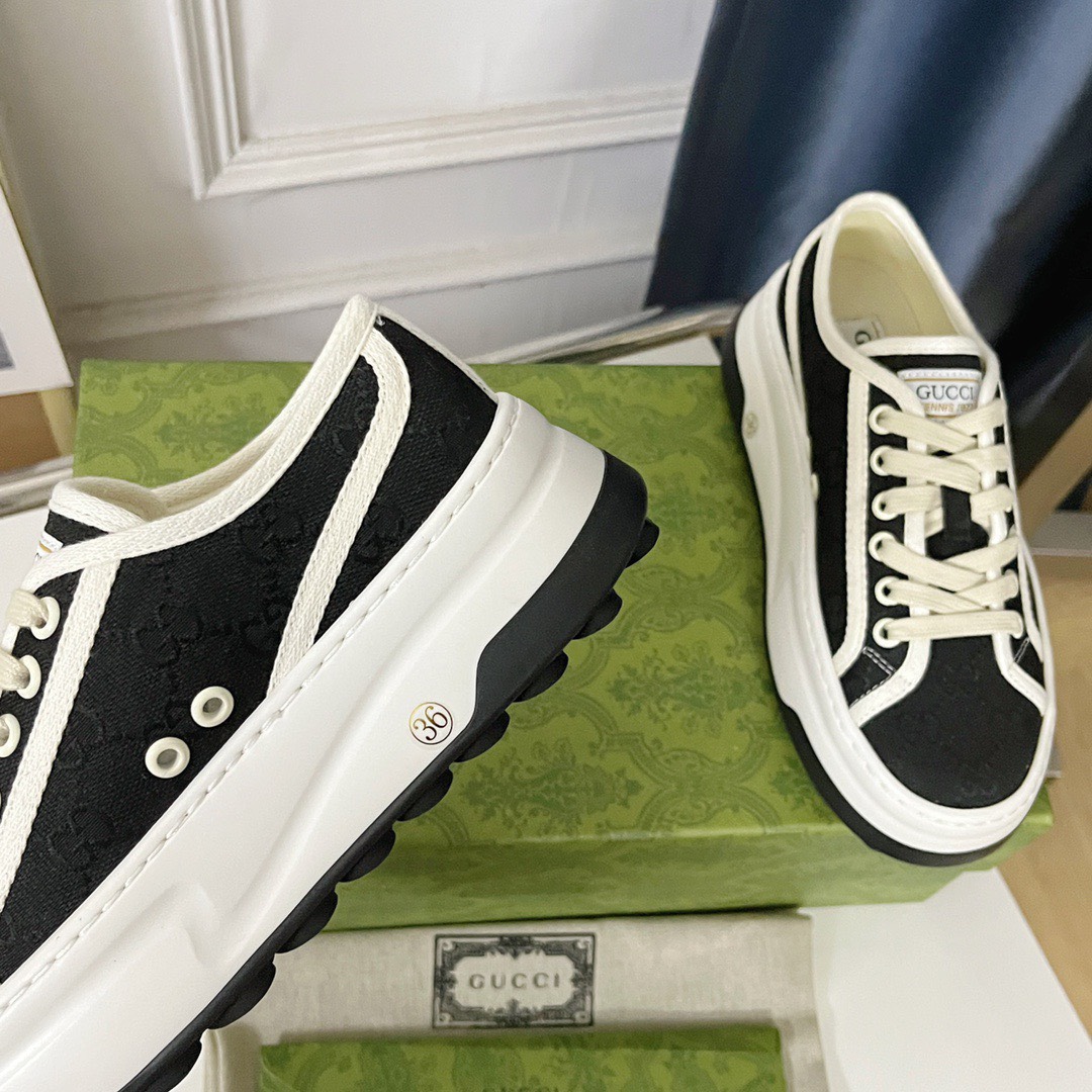 Giày Nam Gucci Siêu Cấp GNGC3362 z5007211785281 bca37bdd089b713f8295a97814232f1b 510x510 - Giày Nam Gucci Siêu Cấp GNGC3362