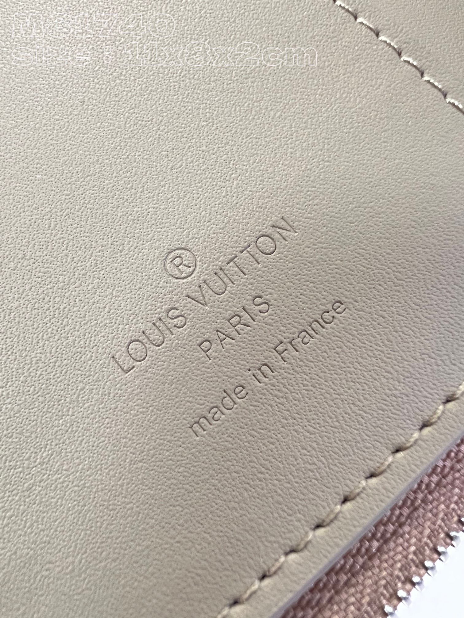 Ví nam Louis Vuitton Siêu Cấp TXNLV3374 z5060892122636 3f7b9fb1342bff04188b6b15272d3379 510x680 - Ví nam Louis Vuitton Siêu Cấp TXNLV3374