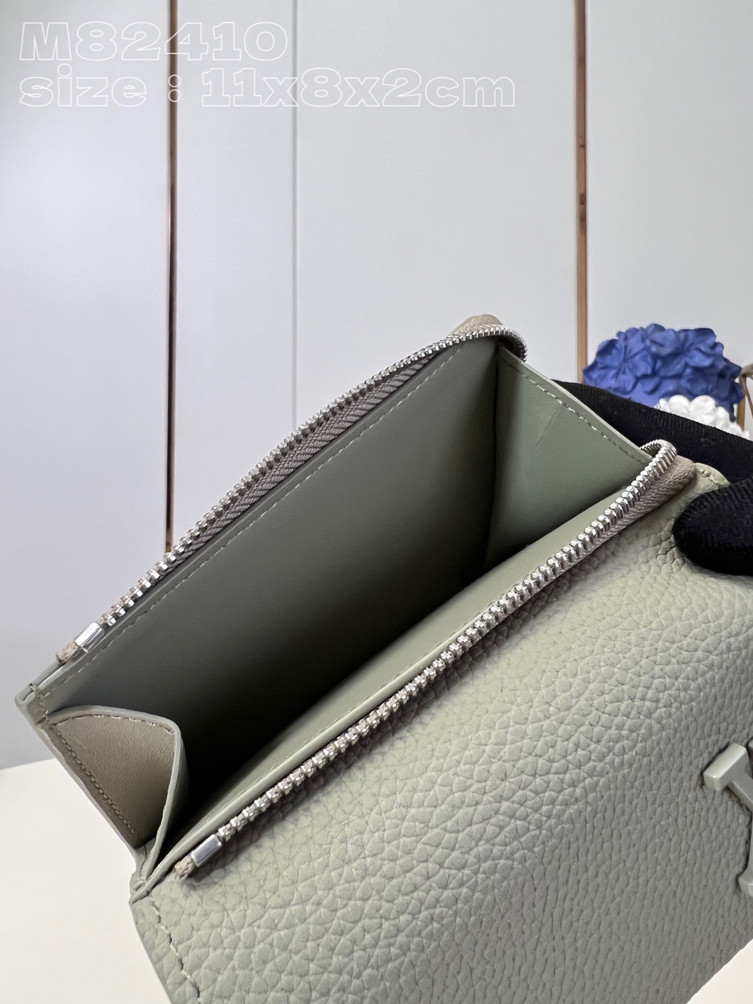 Ví nam Louis Vuitton Siêu Cấp TXNLV3376 z5060892974651 3bdc2f84bebd1b38b033dc4f354fedba 510x680 - Ví nam Louis Vuitton Siêu Cấp TXNLV3376