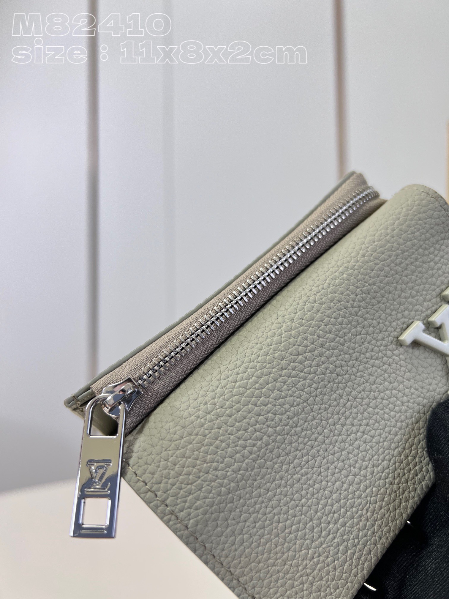 Ví nam Louis Vuitton Siêu Cấp TXNLV3376 z5060892976303 07f492fa7506f126387706b98d969888 510x680 - Ví nam Louis Vuitton Siêu Cấp TXNLV3376