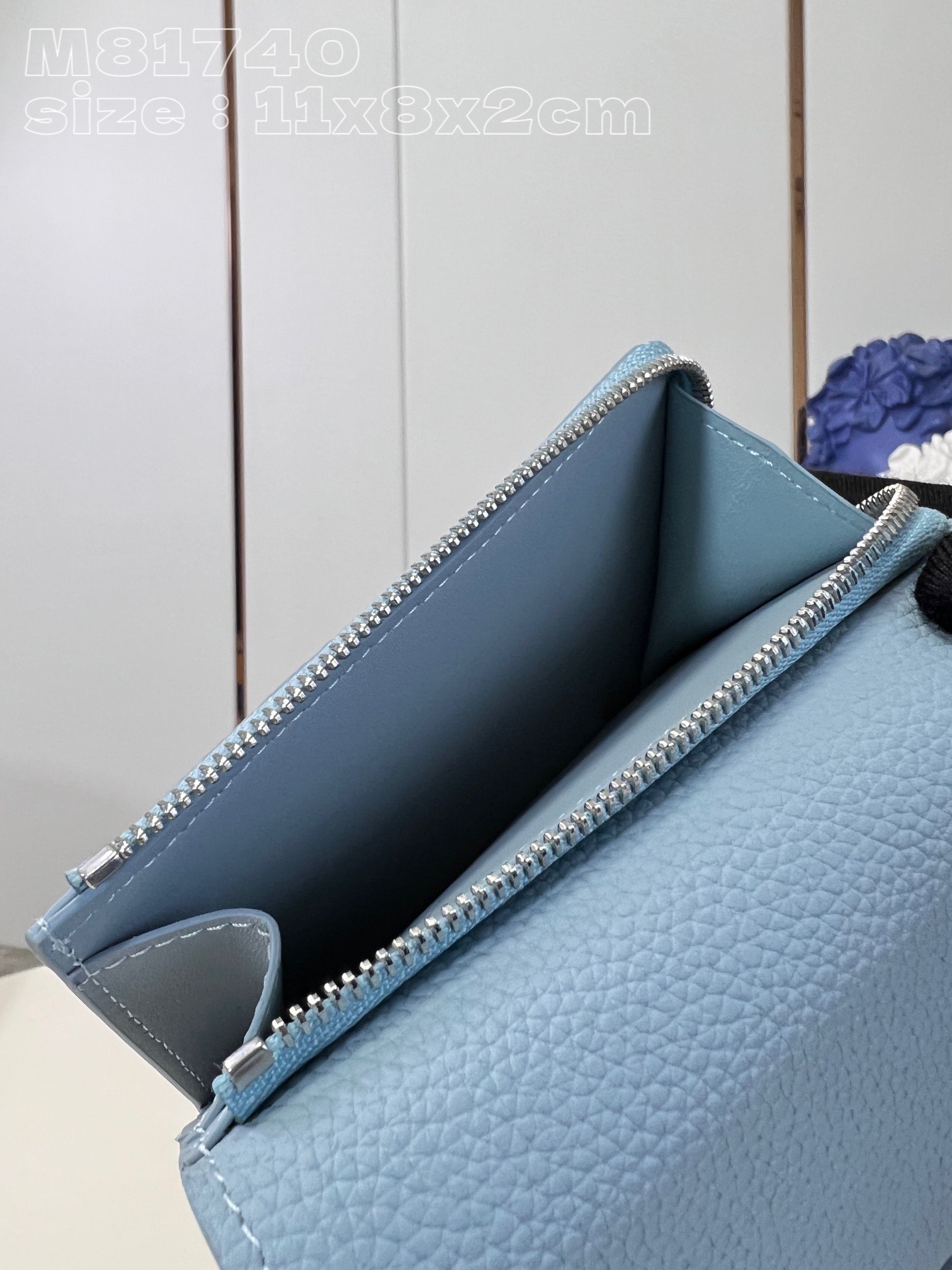 Ví nam Louis Vuitton Siêu Cấp TXNLV3377 z5060893349214 4189e375358c04146288ffca4a3cca60 510x680 - Ví nam Louis Vuitton Siêu Cấp TXNLV3377