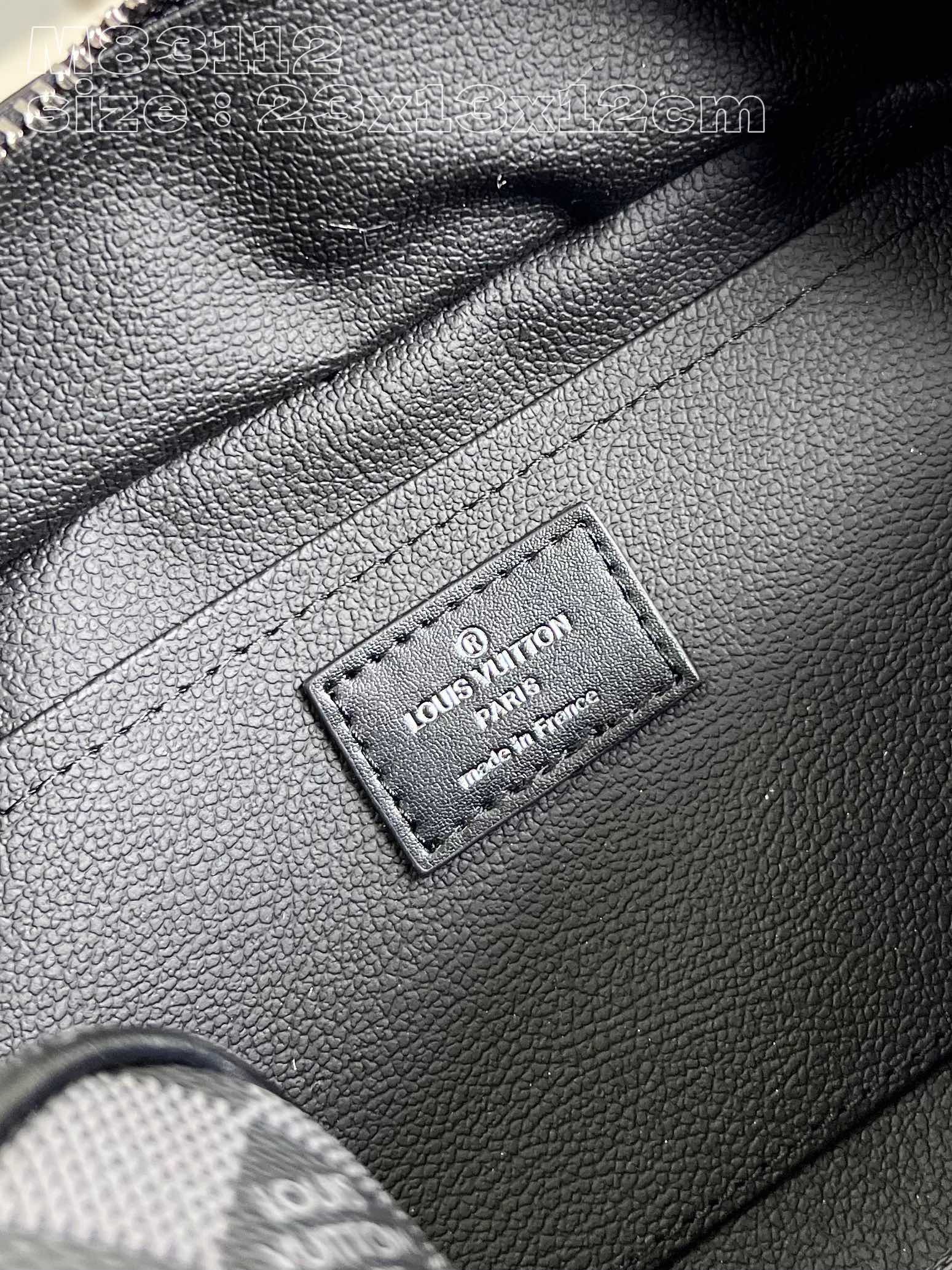 Ví nam Louis Vuitton Siêu Cấp TXNLV3397 z5172506726974 29f3af0877c3df7a3c8f30d96063a624 510x680 - Ví nam Louis Vuitton Siêu Cấp TXNLV3397