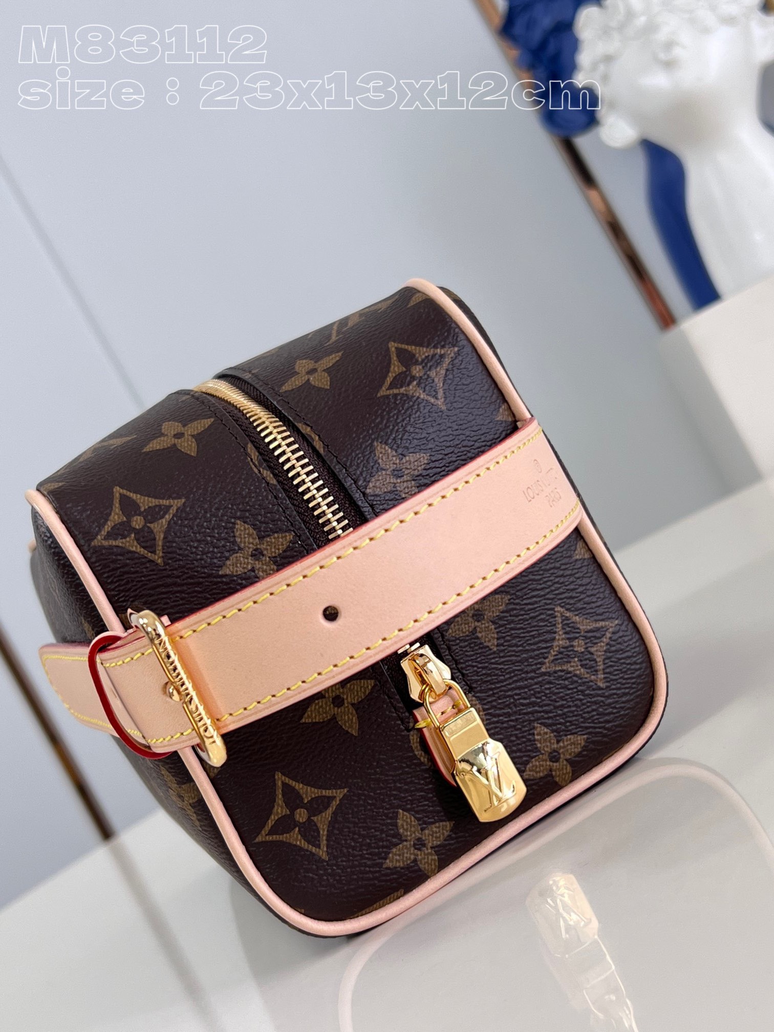 Ví nam Louis Vuitton Siêu Cấp TXNLV3399 z5172507595548 612e802fcd2c8e44fb06f29e71c8dded 510x680 - Ví nam Louis Vuitton Siêu Cấp TXNLV3399