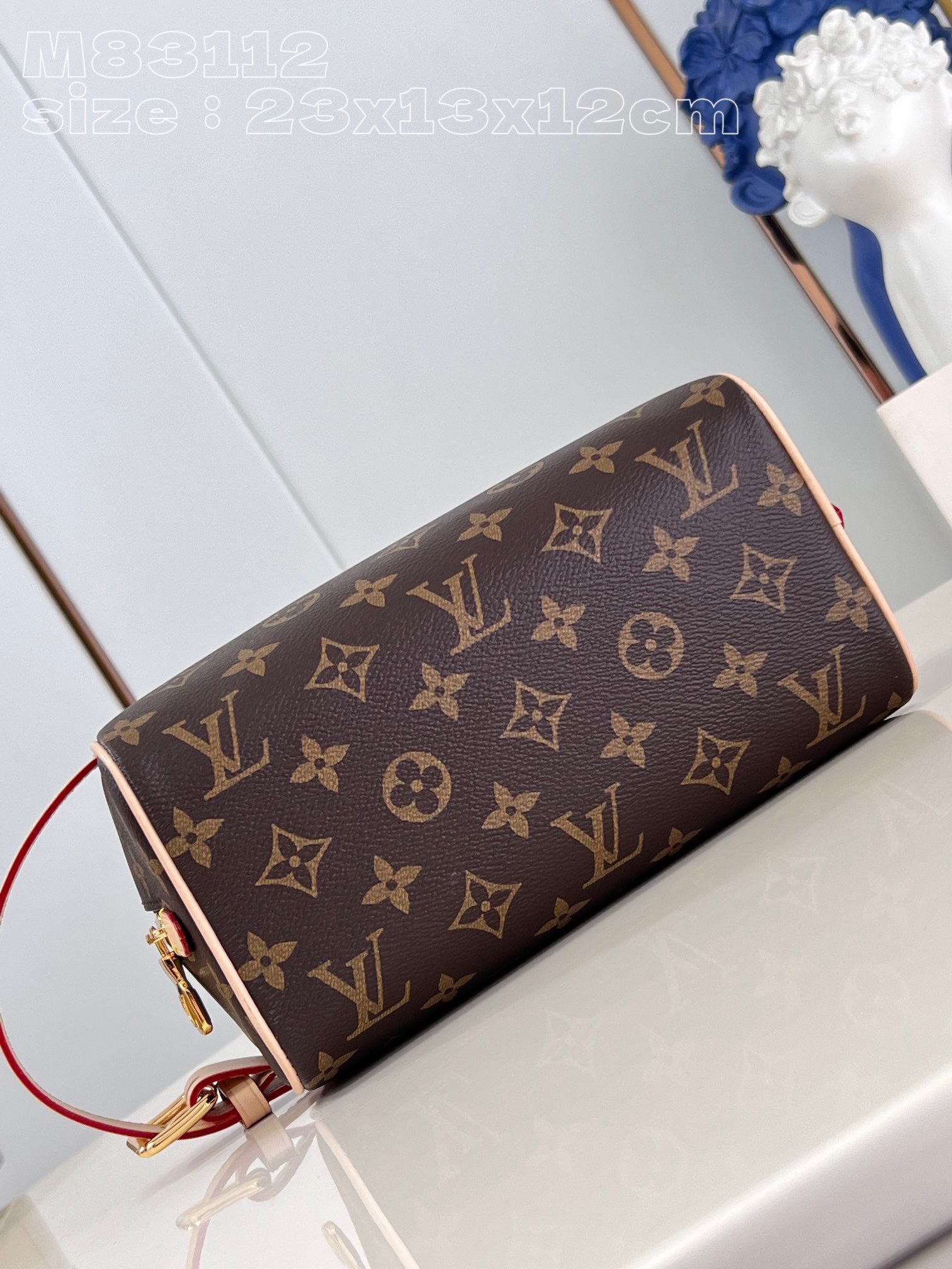 Ví nam Louis Vuitton Siêu Cấp TXNLV3399 z5172507611723 24c70d48bacec8a67fe4610953844bc4 510x680 - Ví nam Louis Vuitton Siêu Cấp TXNLV3399